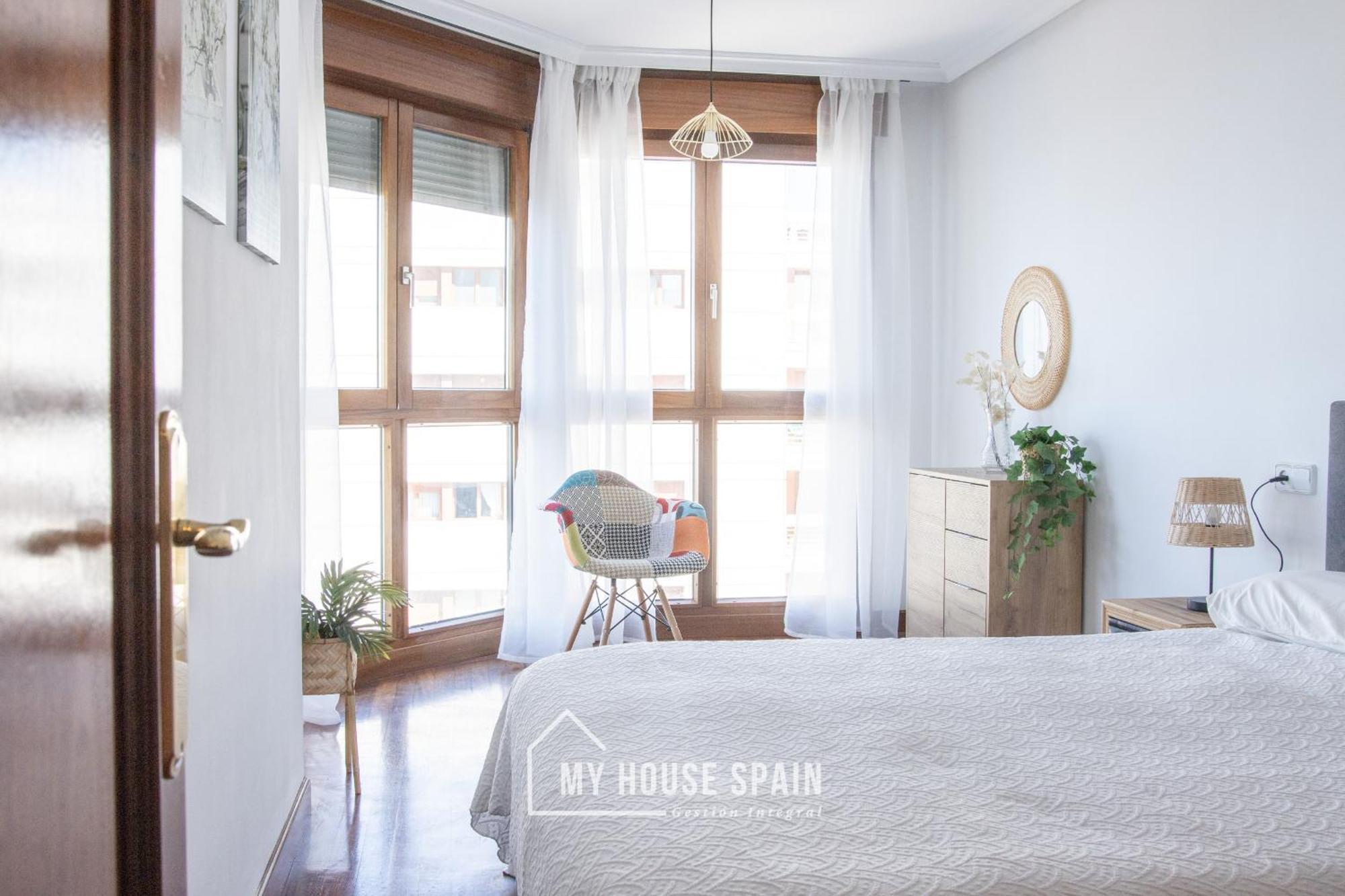 Myhousespain - Playa De Poniente, Con Vistas Al Mar Y Parking Gratuito Gijón Esterno foto