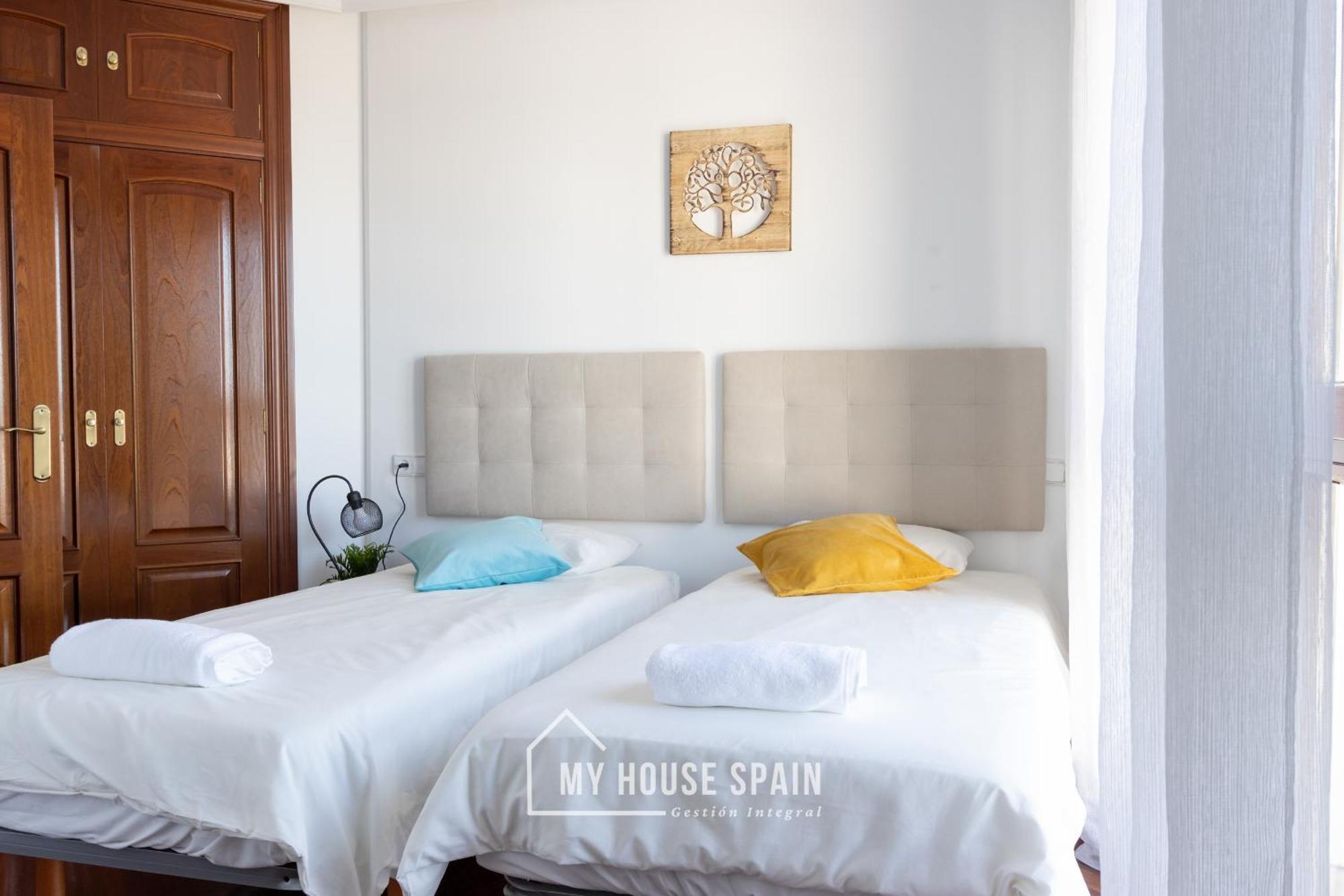 Myhousespain - Playa De Poniente, Con Vistas Al Mar Y Parking Gratuito Gijón Esterno foto